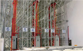 Three- dimensional warehouse